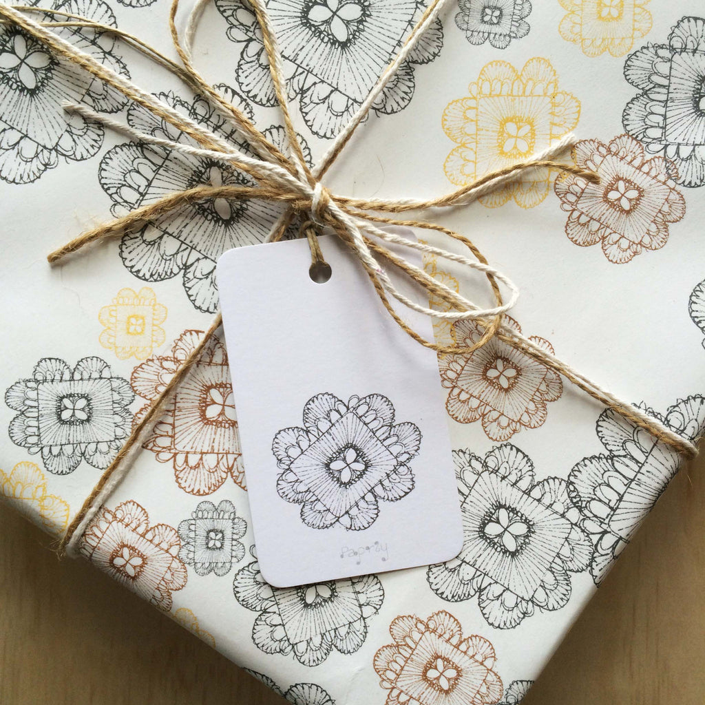 Doily Weave 6 Gift Tags
